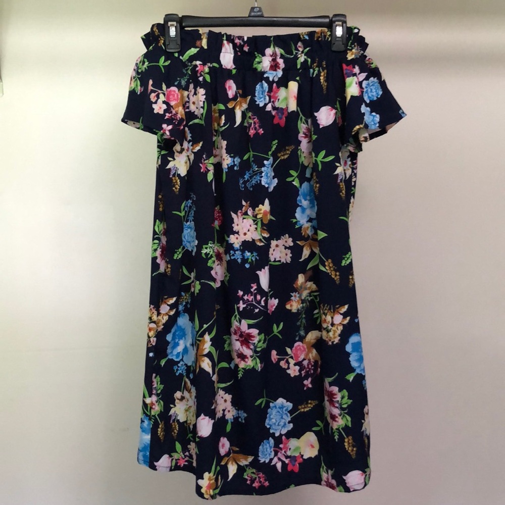 Add to a bundle!! Off the shoulder dress